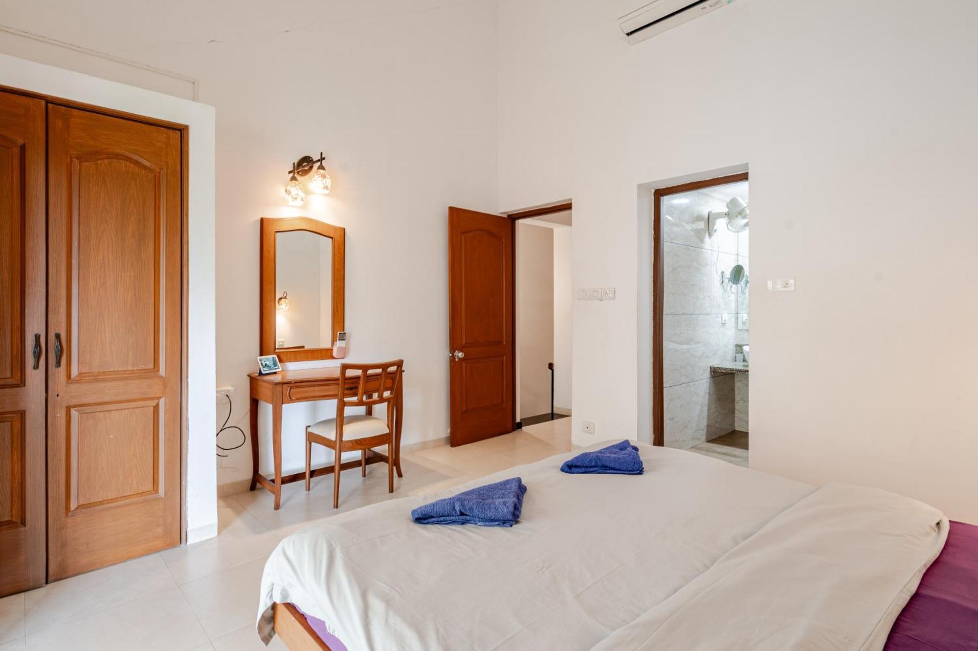 Susegad Suites Goa Arpora Habitación foto